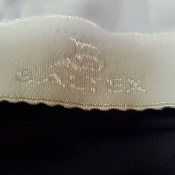 Nautical bathing suit top. NWT, navy 10, nice modest style. Next cruise.. - Picture 5 of 8